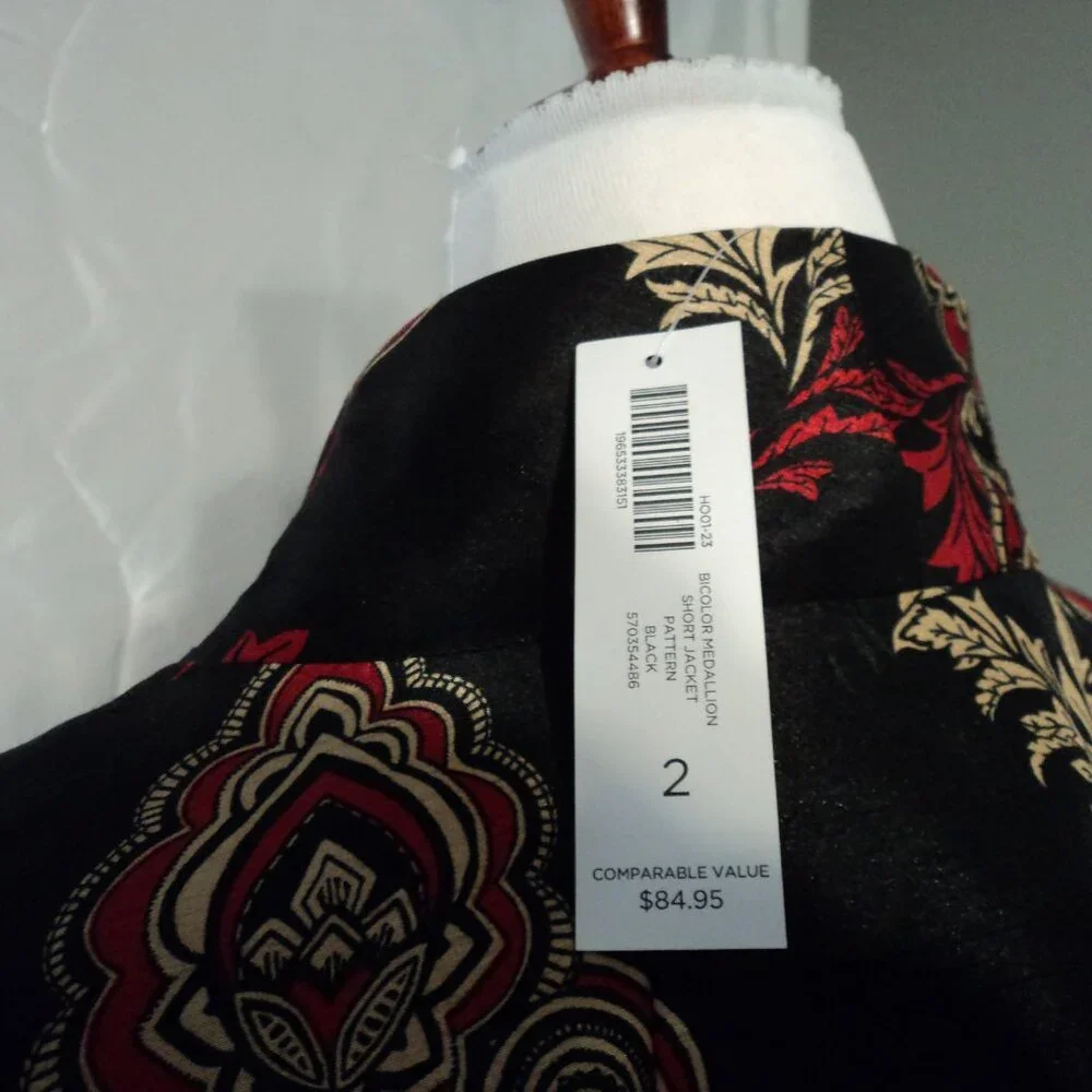 Women's Bicolor Medallion Short Jacket Pattern Black ***NWT*** - Picture 4 of 7